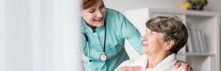 Quels avantages offre une formation professionnelle en gérontologie ?